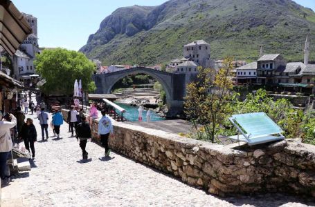 Danas sunčano širom BiH, na jugu temperature do 36 stepeni