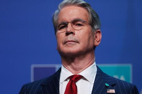SAD pokreću "najveću finansijsku ofanzivu ikada" protiv Irana