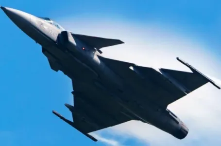 Srušen mađarski borbeni avion! Hitno se obratio Peter Mađar: Ministarstvo odbrane na nogama