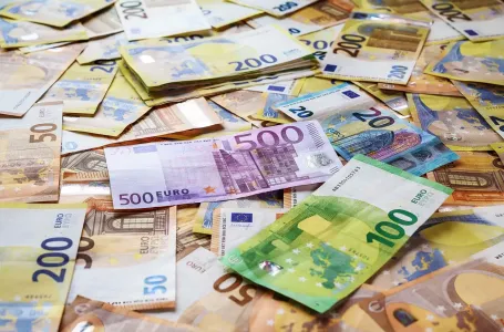 Tri znaka obogatiće se do 1. septembra: Stiže im ozbiljan novac, a jedan znak treba da uradi ovo