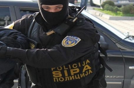 Brza akcija pripadnika SIPA-e: Pretresi i hapšenja na više lokacija, na licu mjesta ponađeno...