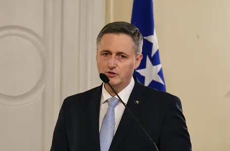 Bećirović uputio poruku Srbiji nakon smrti Ratka Mladića