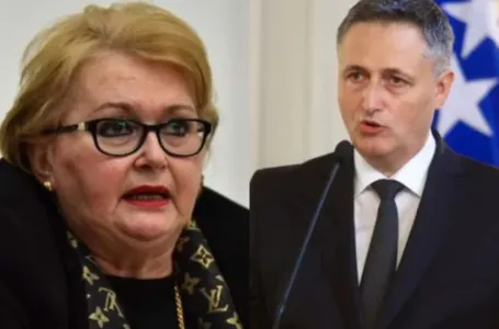 Bisera Turković oštro poručila Bećiroviću: "Dok kuća gori, baba češlja kosu"