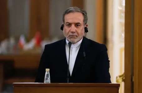 Iran optužuje Vašington za manipulaciju energetskim tržištima i „ekonomski terorizam“