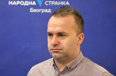 Užas: Ognjen Koroman se naklonio Ratku Mladiću, poručio da je četnik i poslao jezivu poruku!