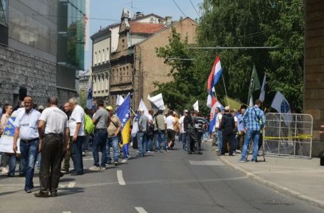 Borcima stiže novac: Poznato kada počinje isplata uvećanih naknada