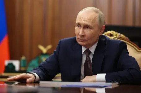 Putin: Postoji šansa za postizanje sporazuma o okončanju rata u Ukrajini