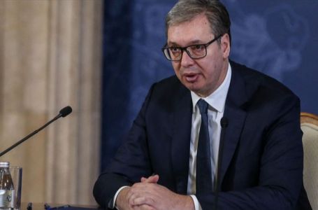 SNS jednoglasno odlučio: Vučić kandidat za premijera Srbije