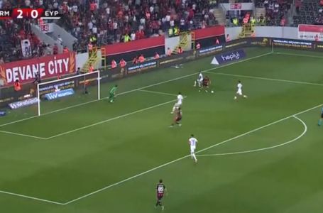 Kakav je ovo igrač: Nestvarni Mahmić obrukao protivničkog defanzivca, a onda prekrasno postigao gol