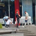 Tijelo muškarca nađeno ispred tržnog centra u Sarajevu, sumnja se da je pao sa zgrade