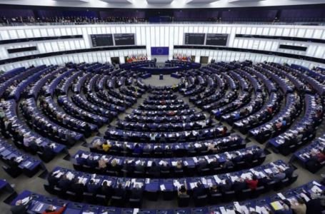 EP: 23 zastupnika traži suspenziju pristupnih pregovora sa Srbijom