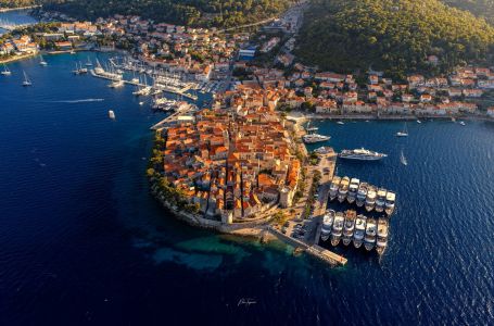 Ulice u obliku riblje kosti i tirkizni arhipelag: Ovako danas izgleda jedan od najljepših gradova