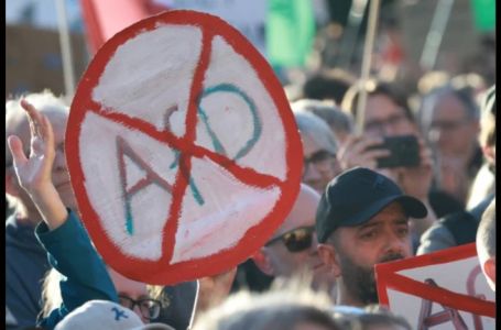Berlin: Strancima i dalje uskraćeno pravo glasa na izborima