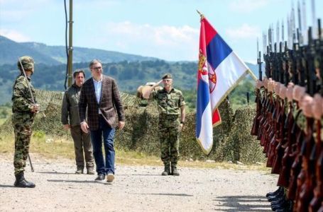 Vučić najavio još tri fabrike dronova: Srbija širi saradnju s Izraelom
