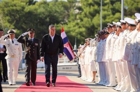 Milanović oštro: Hrvatska mora graditi ratne brodove, ovo što imamo je ništa
