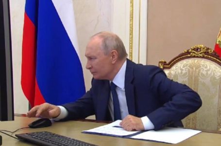 Snimak Putinovog elektronskog glasanja postao hit na mrežama