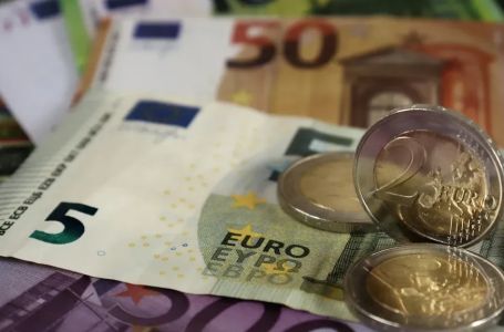 Susjedna nam država povećava plate: Minimalac 1.000 eura, penzije iznad 500 eura