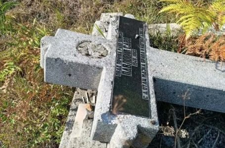 Vandali oštetili 11 nadgrobnih spomenika i kapelicu u pravoslavnom groblju