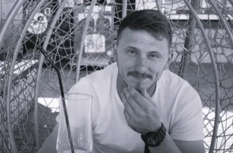 Pjevač Goran Maksimović (26) poginuo u saobraćajnoj nesreći kod Šapca: S njim bila i supruga