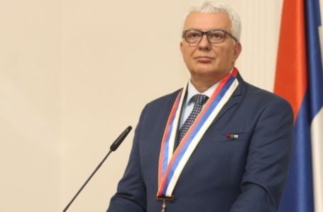 Zatresla se vlast u Podgorici: Hoće li Mandić ostati bez funkcije, Zirojević prozvao i Spajića