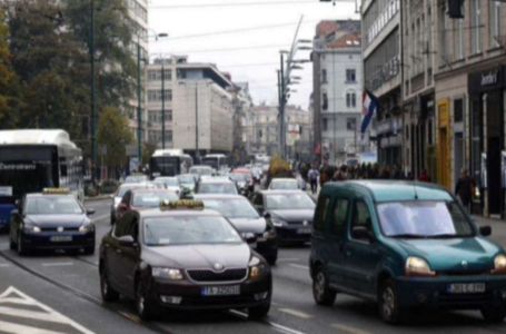 Jutarnje gužve širom BiH: Vozače čekaju magla, radovi i usporen saobraćaj