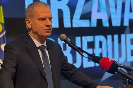 Radončić: Vrijeme je da se Bakir i ja jednom na pošten način odmjerimo
