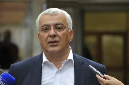 Crna Gora: Sjednica o razrješenju Mandića nije održana, DPS prekida saradnju s vlašću