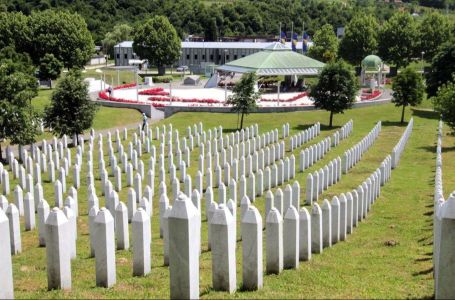 SDA upozorila: Ulazak MUP-a RS u Memorijalni centar Potočari imao bi nesagledive posljedice