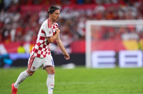 Nevjerovatne scene sa sinoćnjeg meča: Modrić ušao tek u 81. minuti, a onda je Sevilja... (VIDEO)