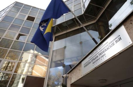 GRAĐANI FBiH ĆE POREZNE PRIJAVE MOĆI PODNOSITI OD KUĆE: Evo detalja