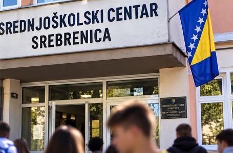 Burne reakcije iz Srbije nakon skandala u Srebrenici: Zamislite da se to dogodilo u Novom Pazaru...