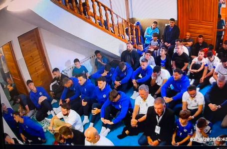 Bh. reprezentativci klanjali džumu, večeras ih čeka teška utakmica