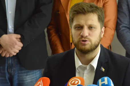 Čengić šokirao: SDA i SDP da NAPRAVE VLAST! "Vrijeme je za UJEDINJENJE probosanskog bloka!"