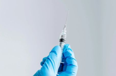 Sporna vakcina obustavljena i u BiH: Ako se pojave ovi simptomi odvedite dijete pedijatru