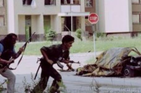 Prije 34 godine vođena je jedna od ključnih bitaka za Sarajevo: "11 plavih" i Trg heroja nisu pali