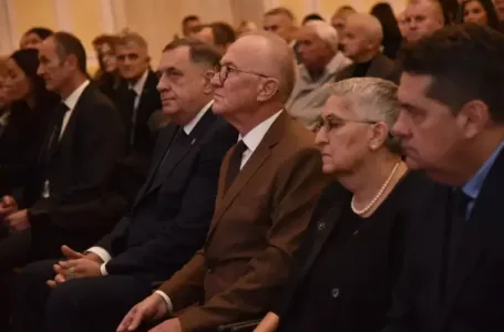 Dodik, Stevandić, Ana Trišić-Babić: Ko je sve došao na komemoraciju ratnoj zločinki Biljani Plavšić