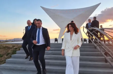 Zvizdić: Neću napuštati Stranku za BiH, mandat koji sam dobila nije roba za trgovinu!