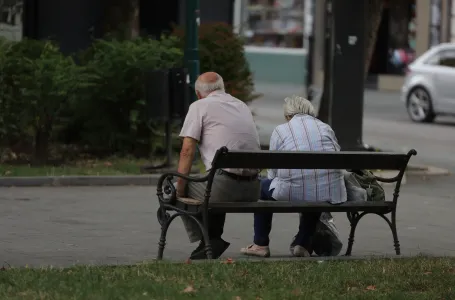 Izuzetno važna obavijest za penzionere, isplata penzija zavisi od jednog dokumenta