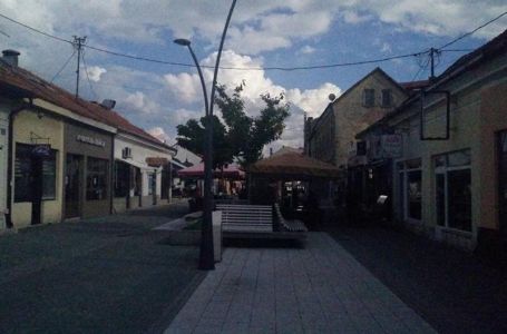 Oglasila se policija o "osobama koje po Bugojnu hodaju u crnoj maskirnoj odjeći"