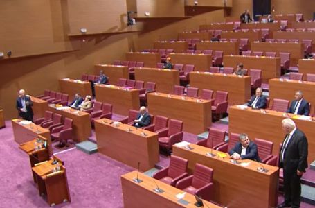 Drama u saboru trajala do 2 sata ujutro: Hrvatska je država u koju građani ne mogu unijeti kolut...