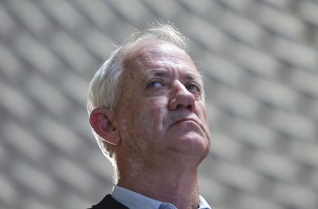 Osam dana pred izbore u Izraelu povukao se Benny Gantz