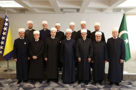 Vijeće muftija pozvalo džemate u Srbiji da se vrate jedinstvenoj Islamskoj zajednici