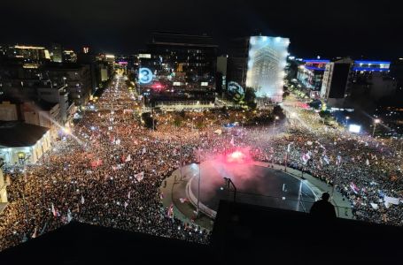 Objavljeno koliko je ljudi sinoć bilo na skupu Studentske liste na Slaviji