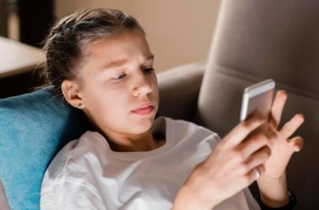 Grčka zabranjuje društvene mreže mlađima od 15 godina