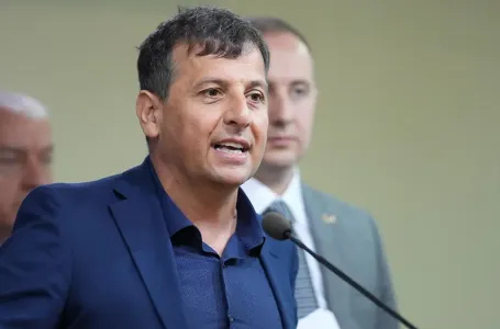 Vukanović nakon izbora u Srbiji poslao poruku političarima u Federaciji: "Dobro razmislite..."