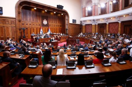 Vlada Srbije oglasila se dugim saopštenjem